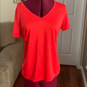 Nike Athletic cut short sleeve shirt